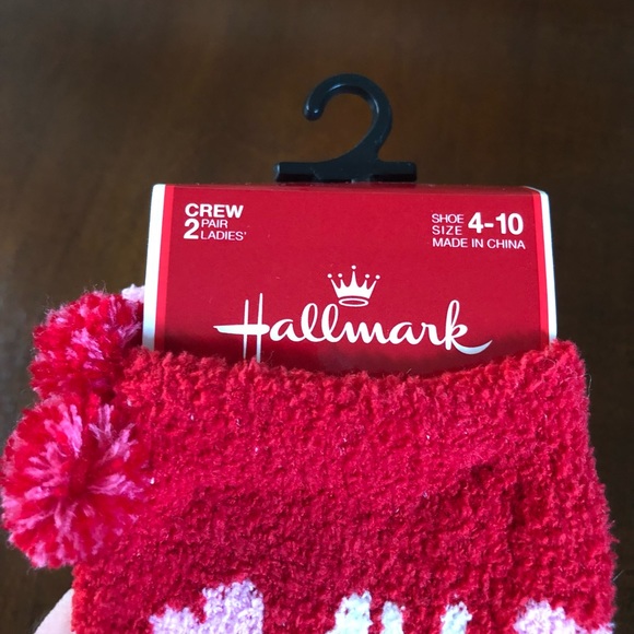 Hallmark Hearts Fuzzy Cozy Socks - Picture 2 of 3